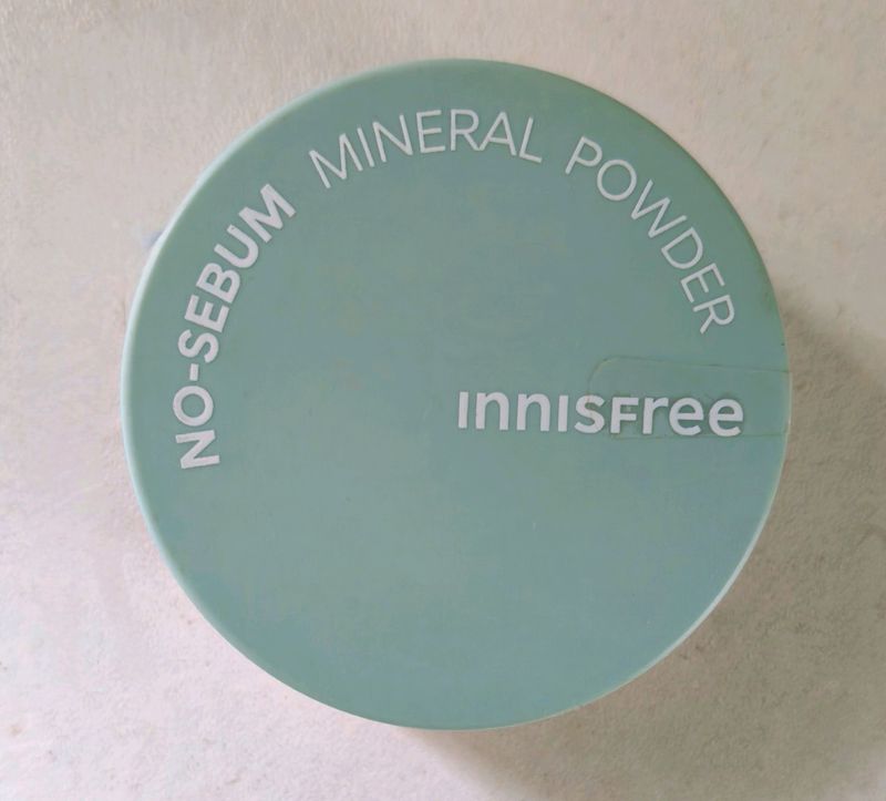 Innisfree No Sebum Mineral Powder/Makeup Fixer