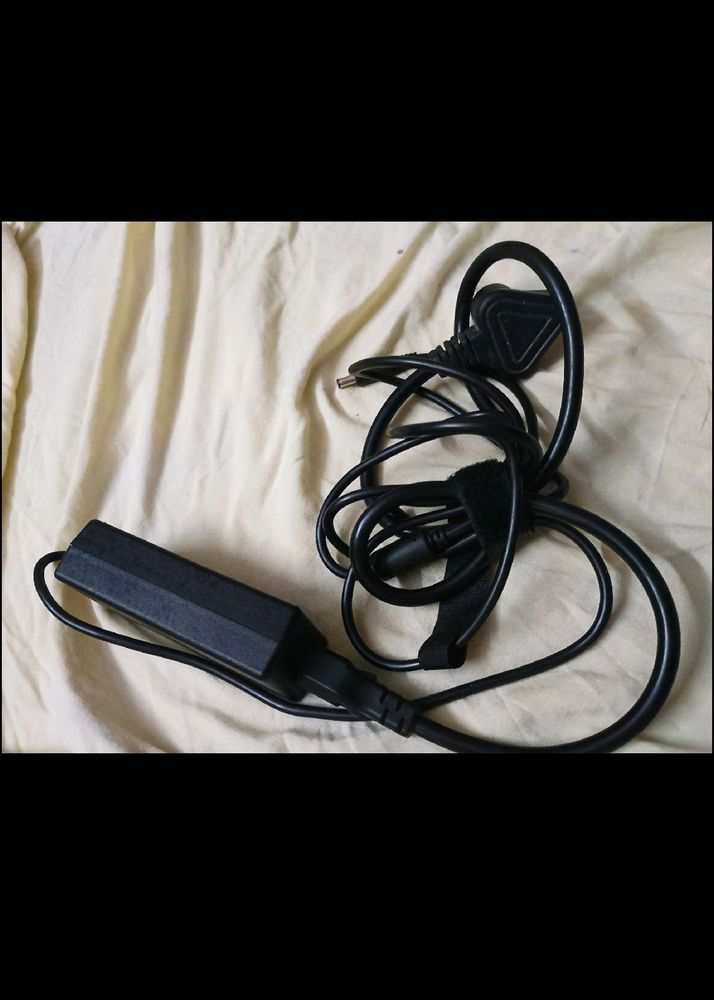 Dell Original Charger 65w