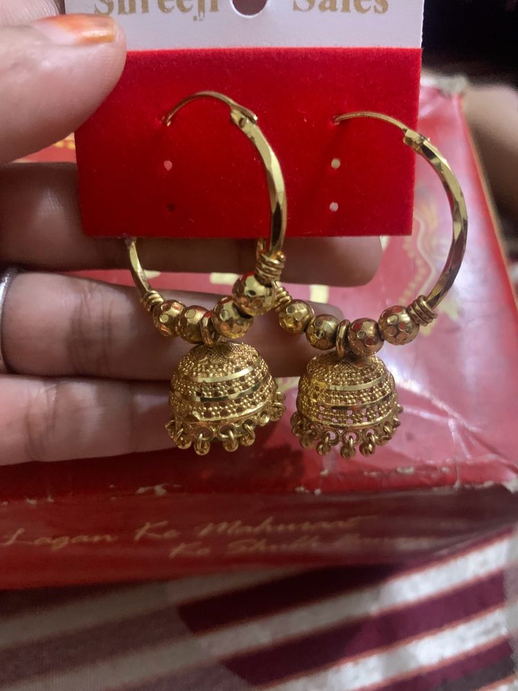 Very Beautiful Golden Jhumke