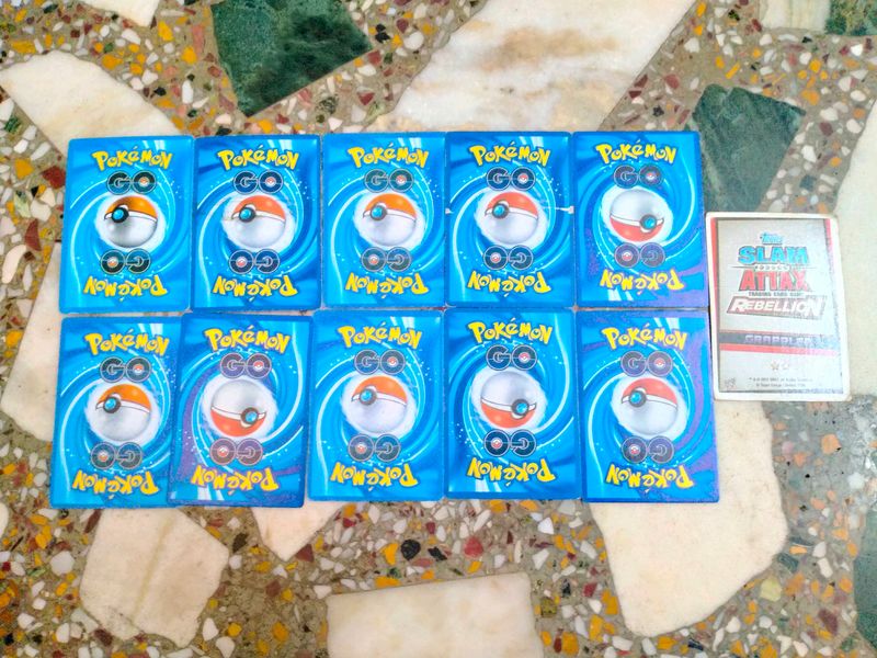 20 Random Pokemon Cards + 1 Slam Attack Card F