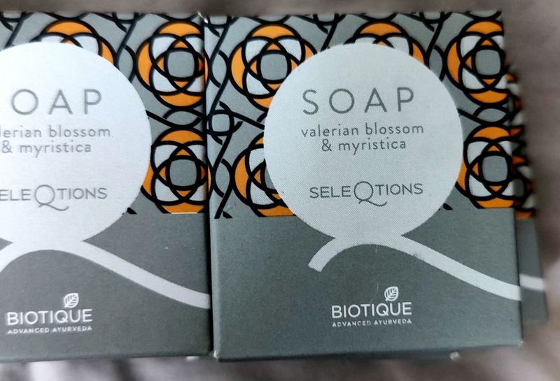 Biotique Valerian Blossom & Myristica Soap