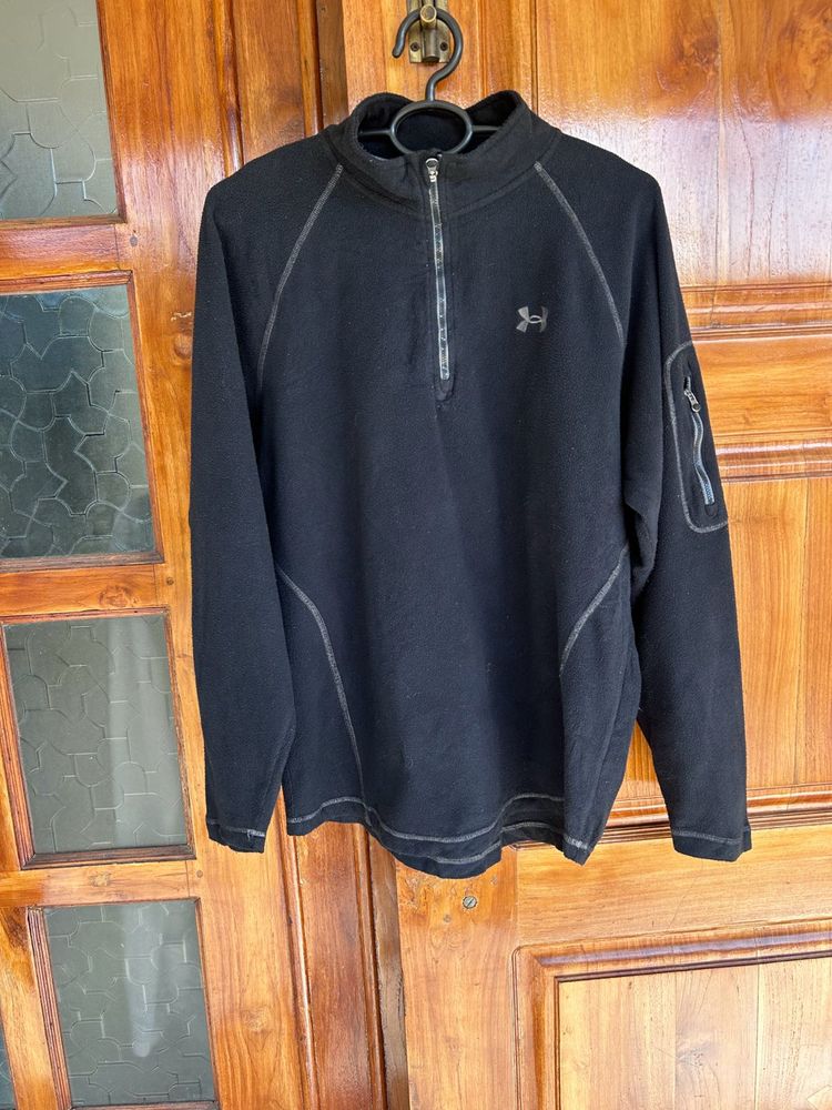 Under Armor Sweatshirt