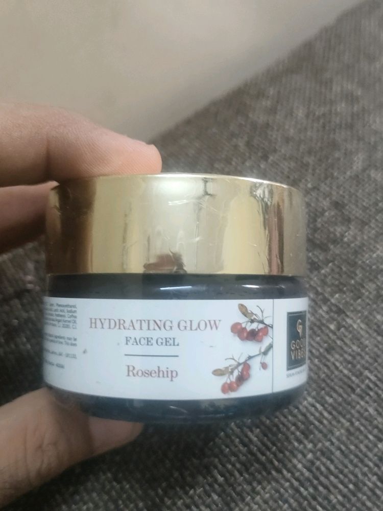 Hydrating Glow Face Gel