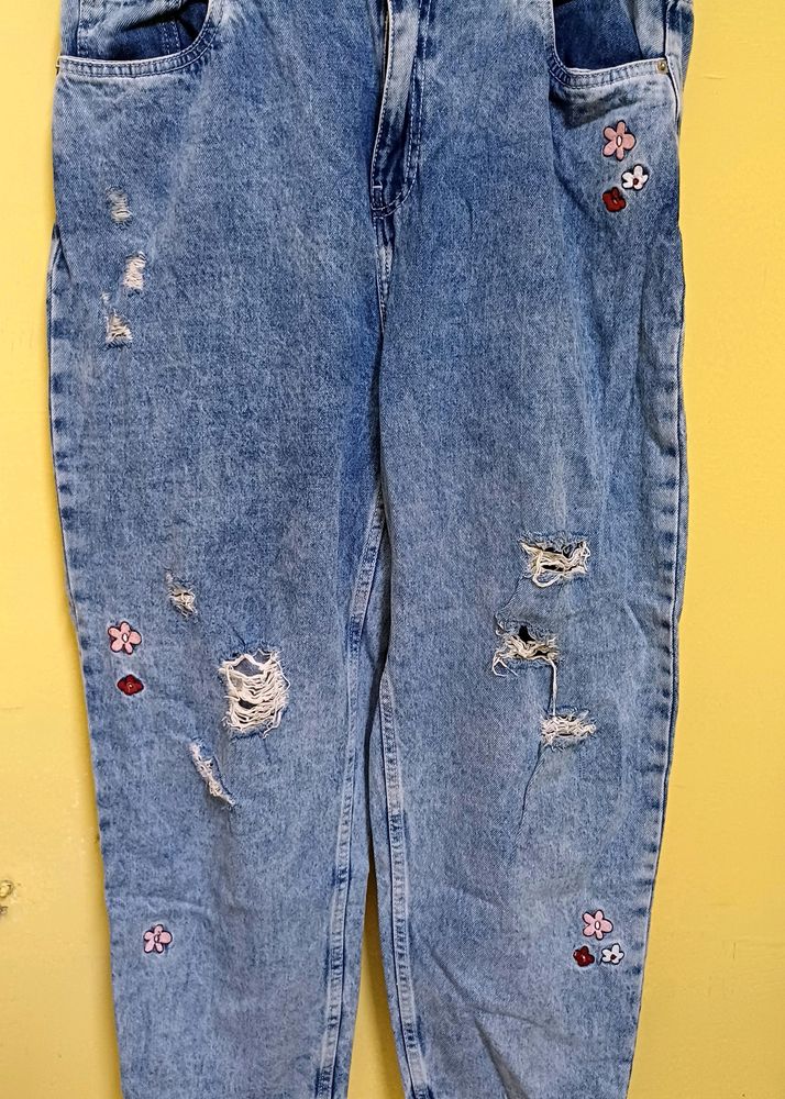 Women Boyfriend Jeans,  Blue Color,  34 Waist