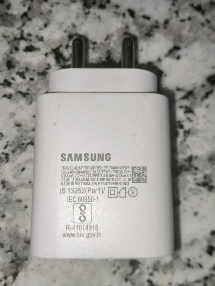 COINS ALSO ACCEPTED....25W CHARGER FOR SAMSUNG...