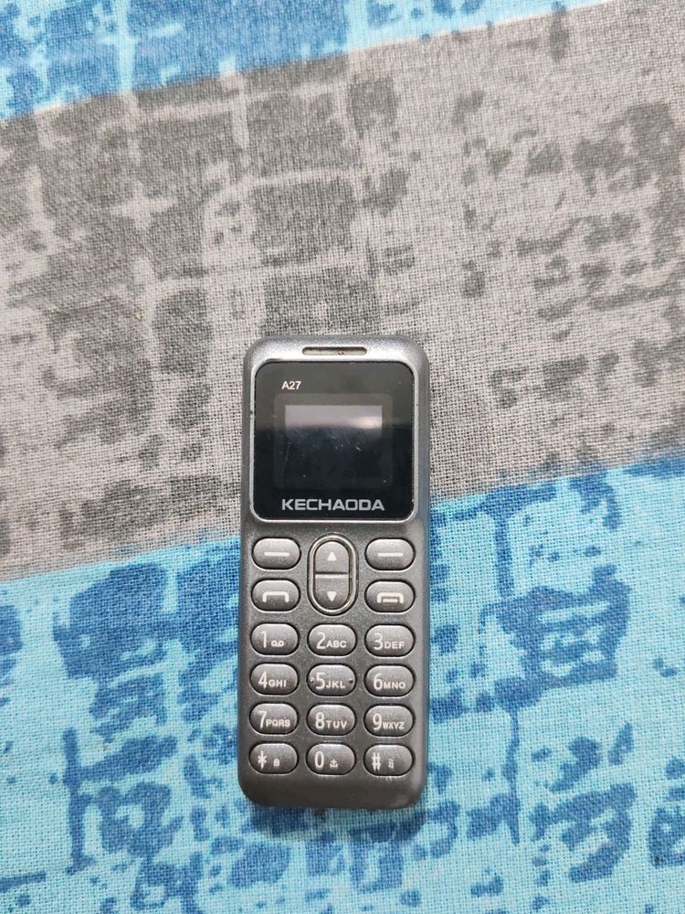 Worlds Smallest Phone