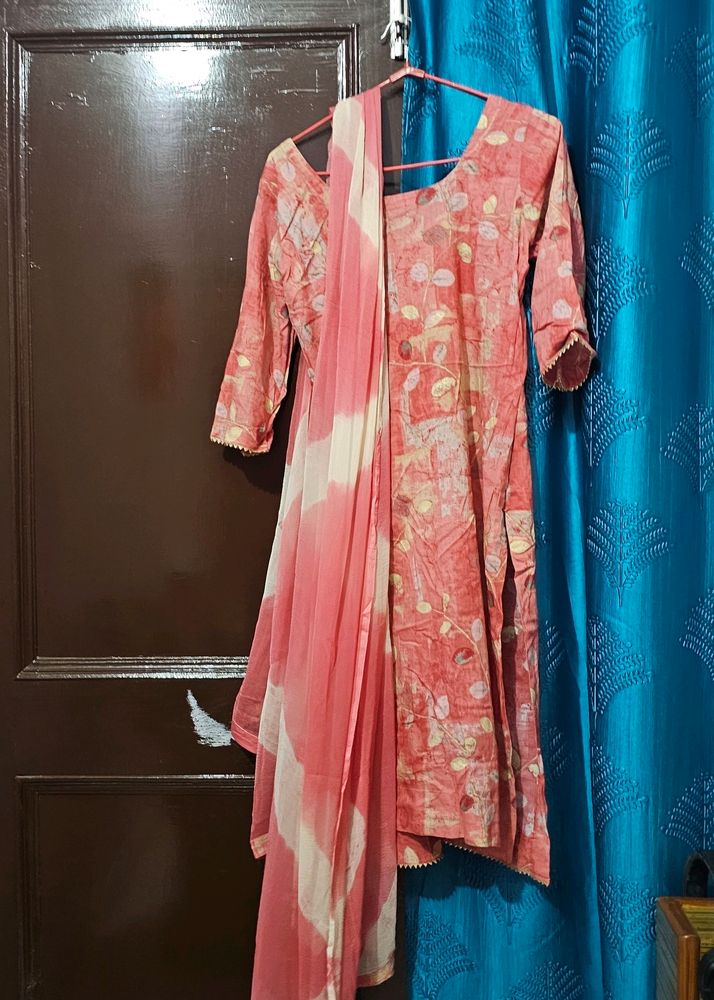 Ethnic Suit Set With Dupatta