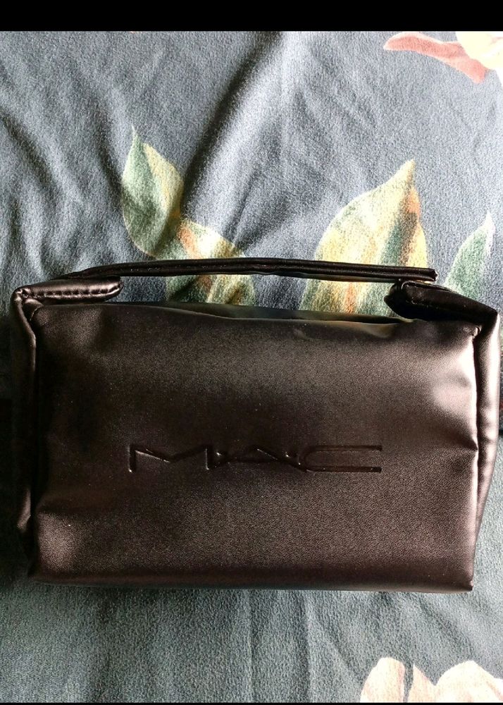 Mac Travel Pouch