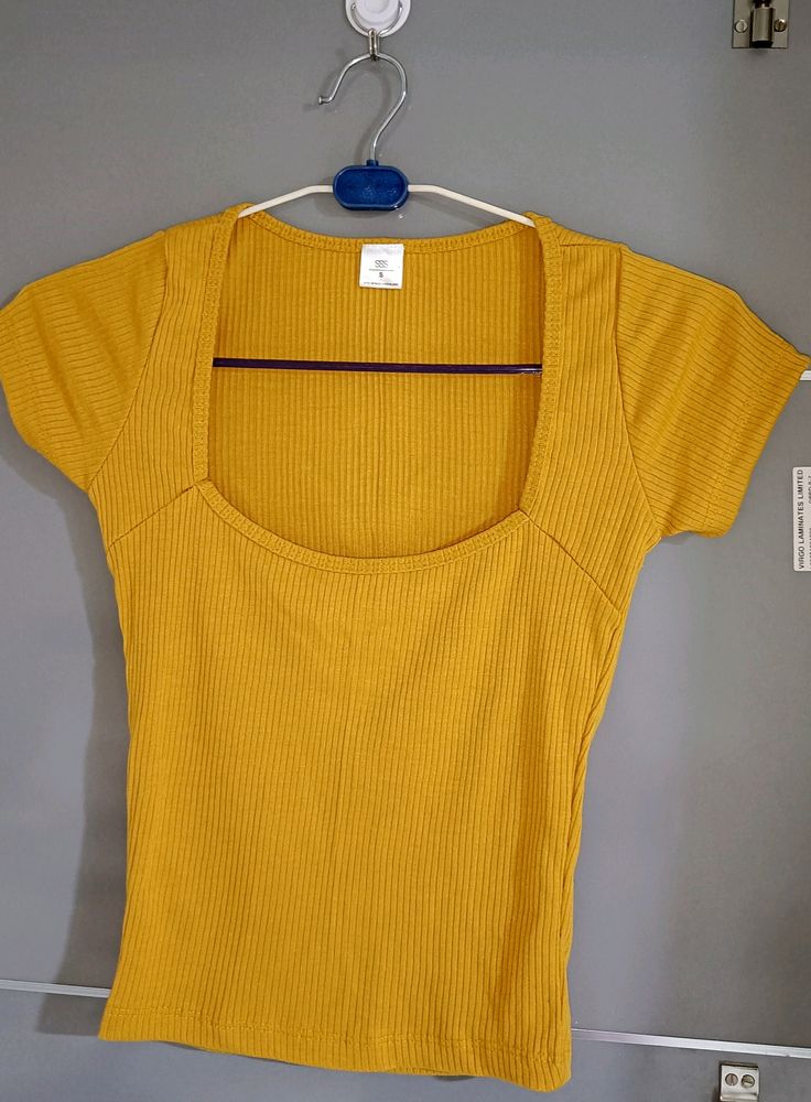 Mustard Color Fitted Rib Top