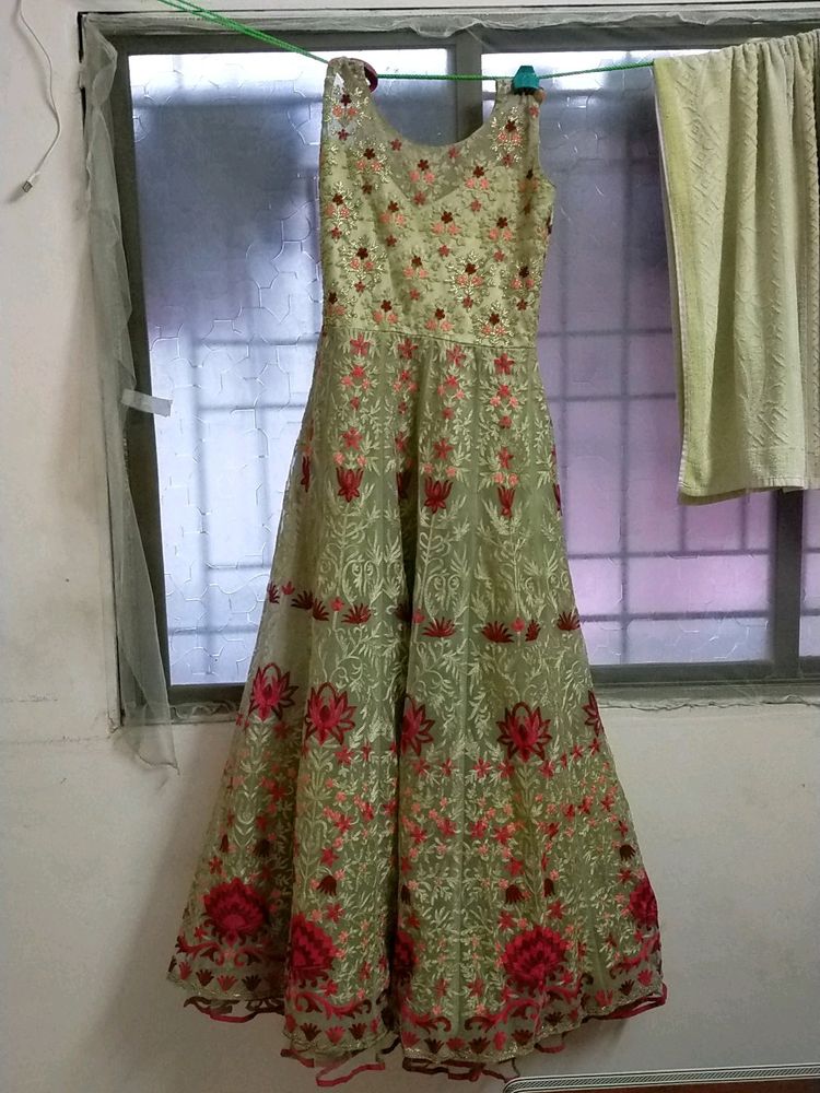 Pretty Gown