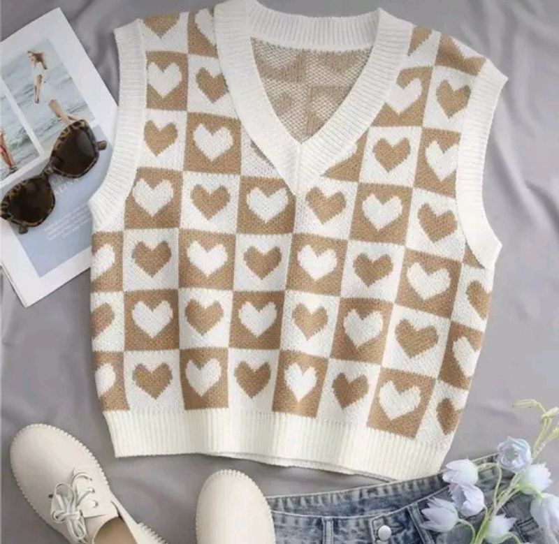 Pinterestyy Beige Sweater 🧸