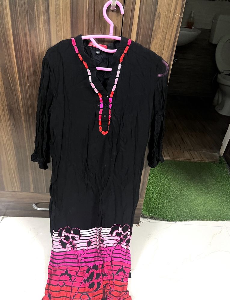 Meena Bazaar Mesh Black Long Kurti