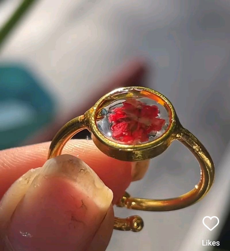 Resin Adjustable Flower Ring