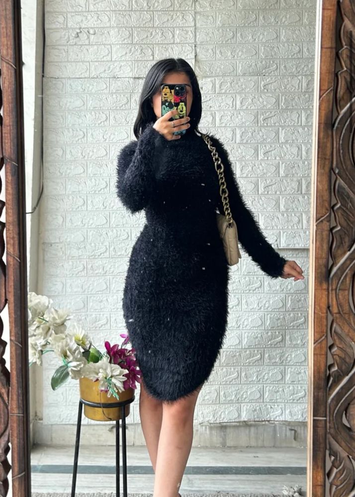 FUR FAUX BLACK BODYCON DRESS