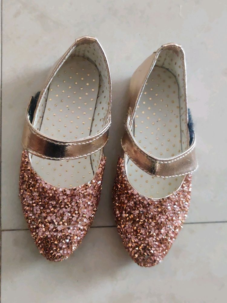 Beautiful Sequinned Sandals