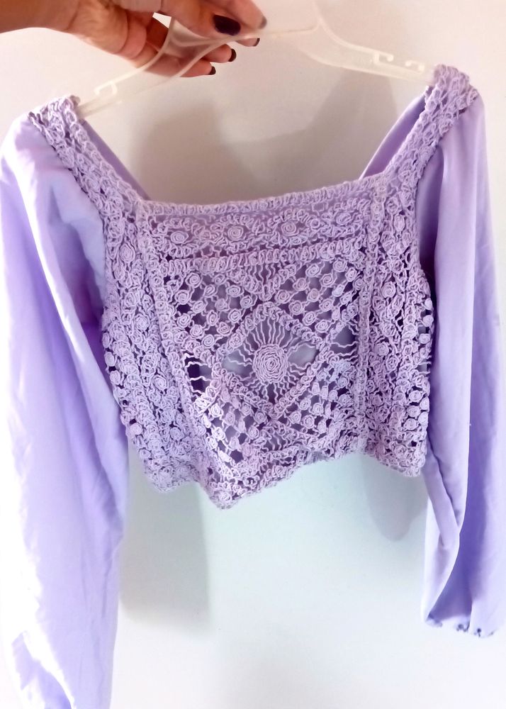 Beautiful Lavender Balloon Sleeve Crop Top🪐🌼