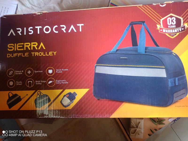 Aristocrat Sierra Duffle Trolley With 3 Yes Warran