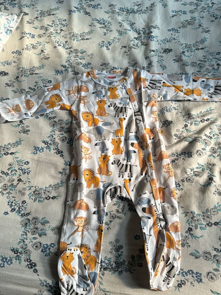 Babyhug Animal Printed Nightsuit