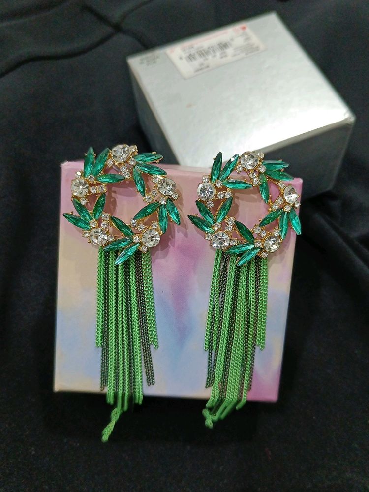 Fancy Earrings From Us 💚