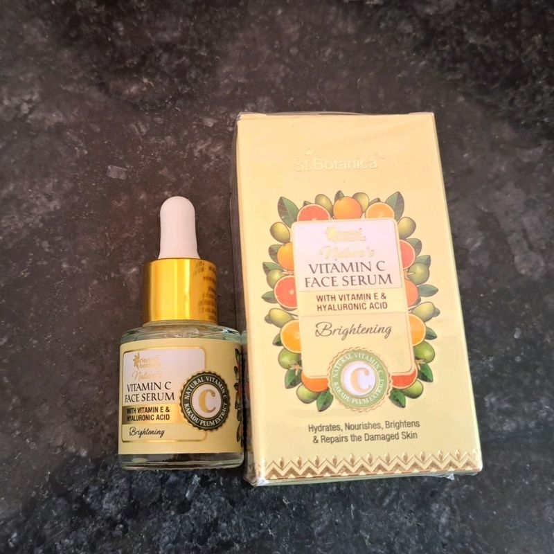 St. Botanica Vitamin C Serum