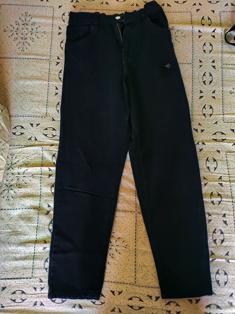 Black Straight Fit Jeans