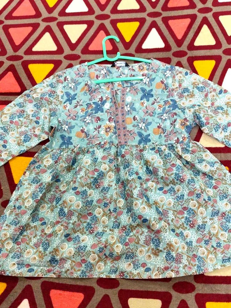 Floral Short Kurti