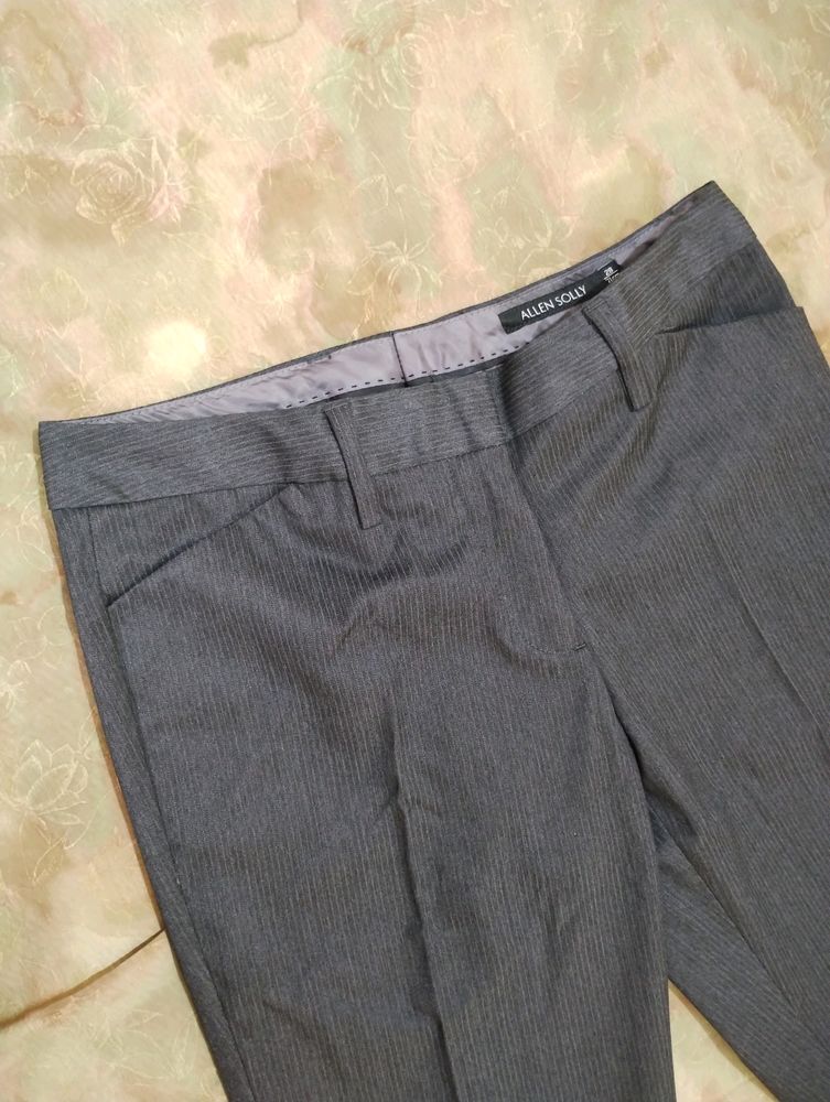 Allen Solly Relaxed Fit Formal Trousers Size 28