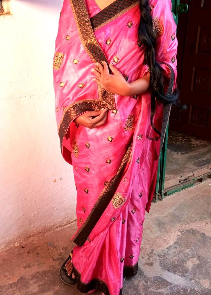 Saree With Blouse