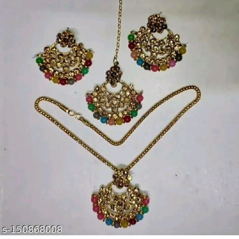 Women's  MULTICOLORED MANGTIKA AND LOCKET Et