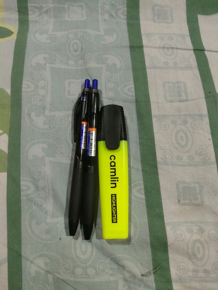 Combo Of 4 Pens And 2 Highlighres