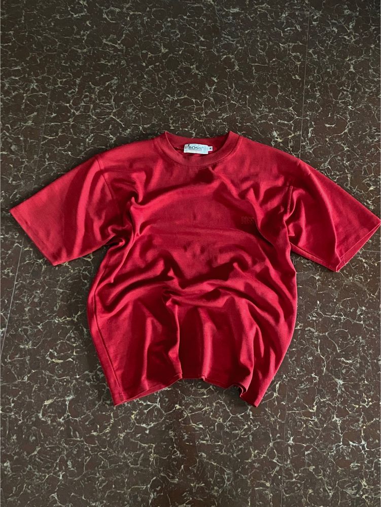 oversized red tee t shirt