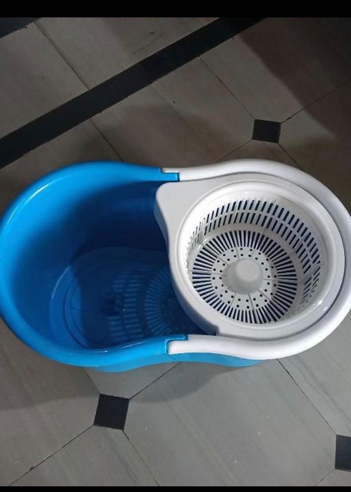 Mop Bucket Set With 2 Refill