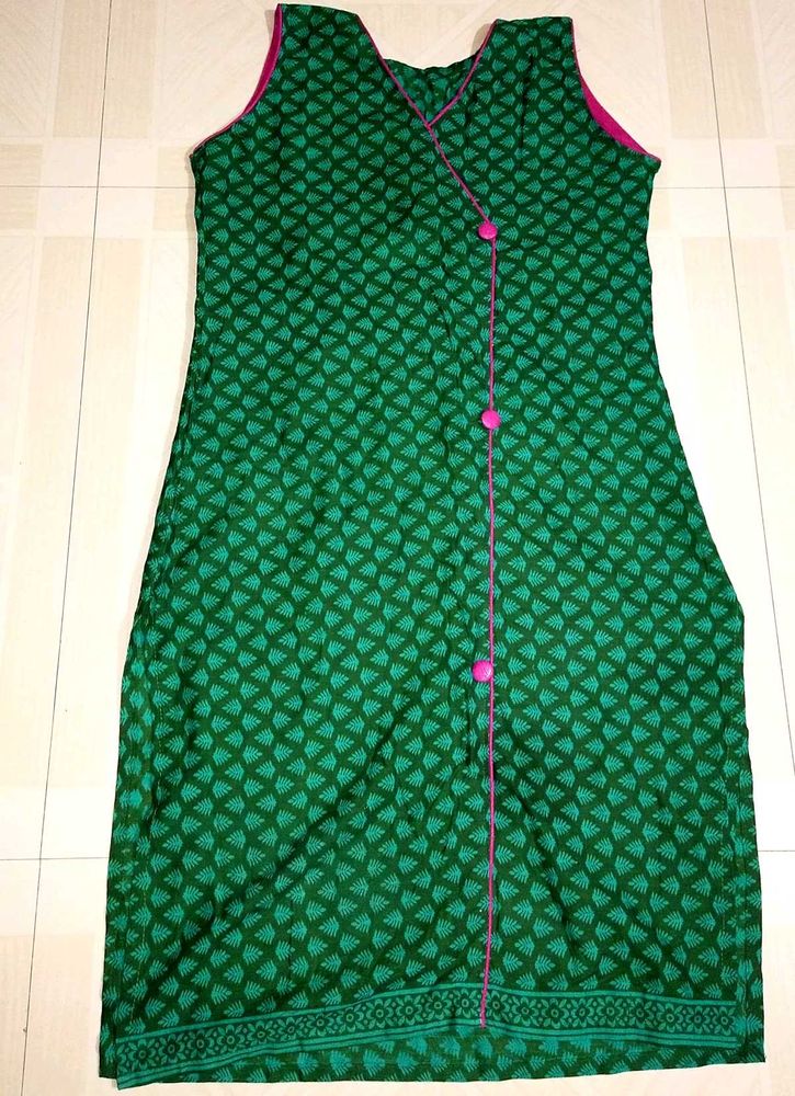 Long Green Coloured Sleevless Top