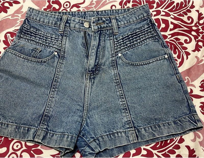 WESTSIDE DENIM SHORTS