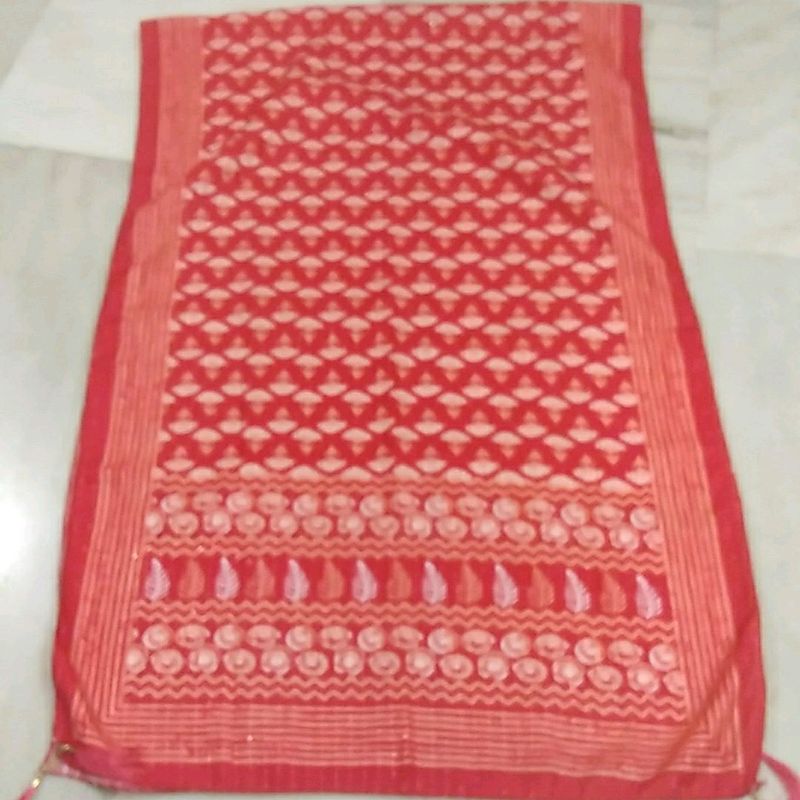 Red Color Cotton Blend One Side Chunni