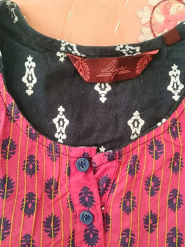 Short Kurti, Used But It's Good Condition