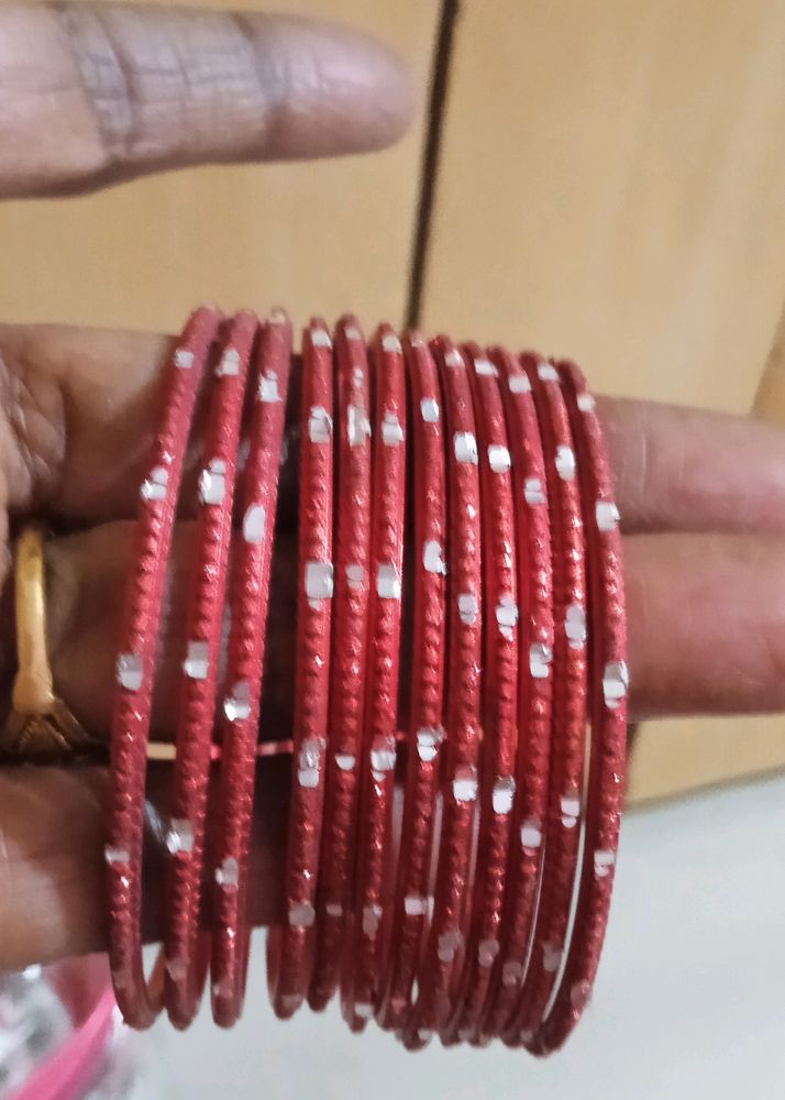 2/4 Size Bangles