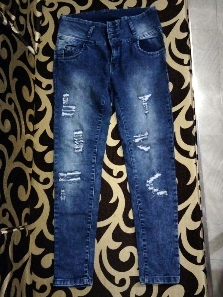 Toned High Waist Denim Jeans.