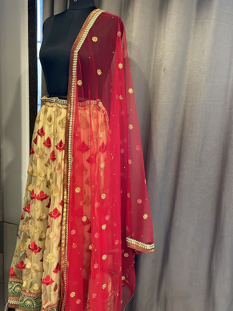 Lehenga with blouse peice unstitched