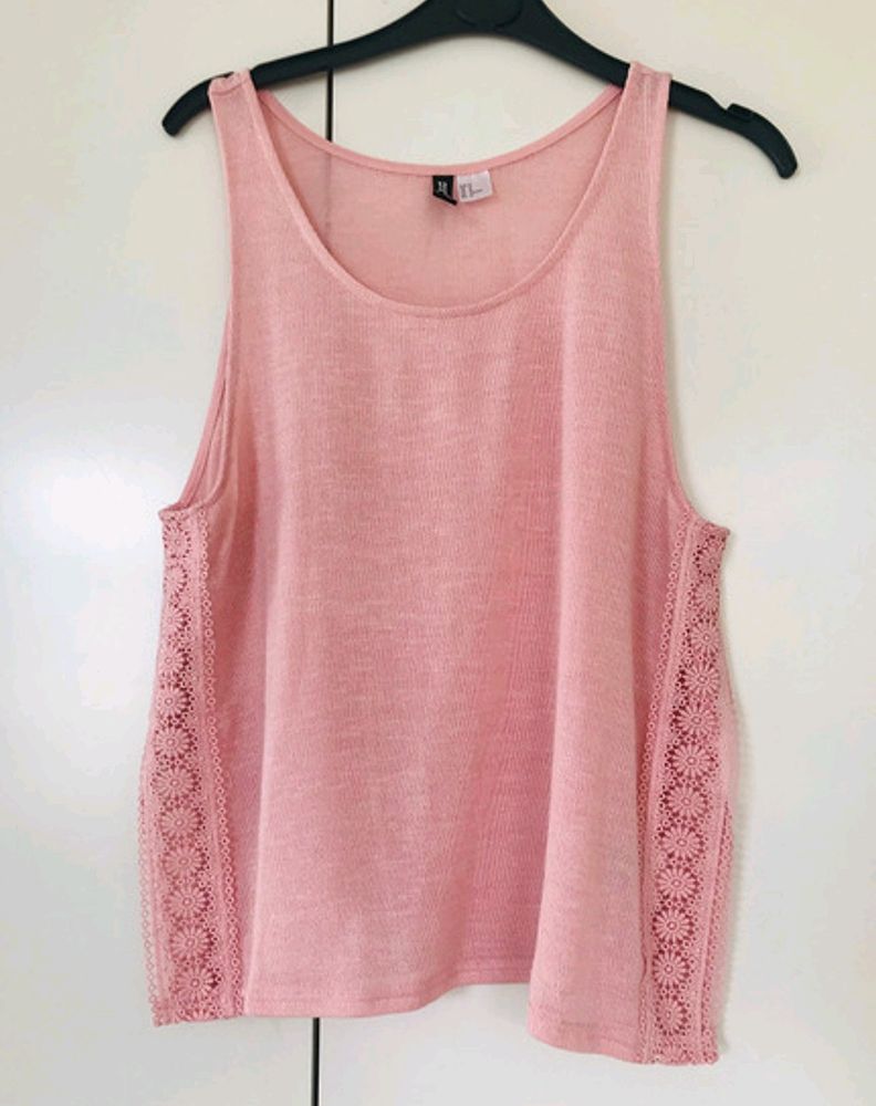 H&M Dividend Pink Cut Top