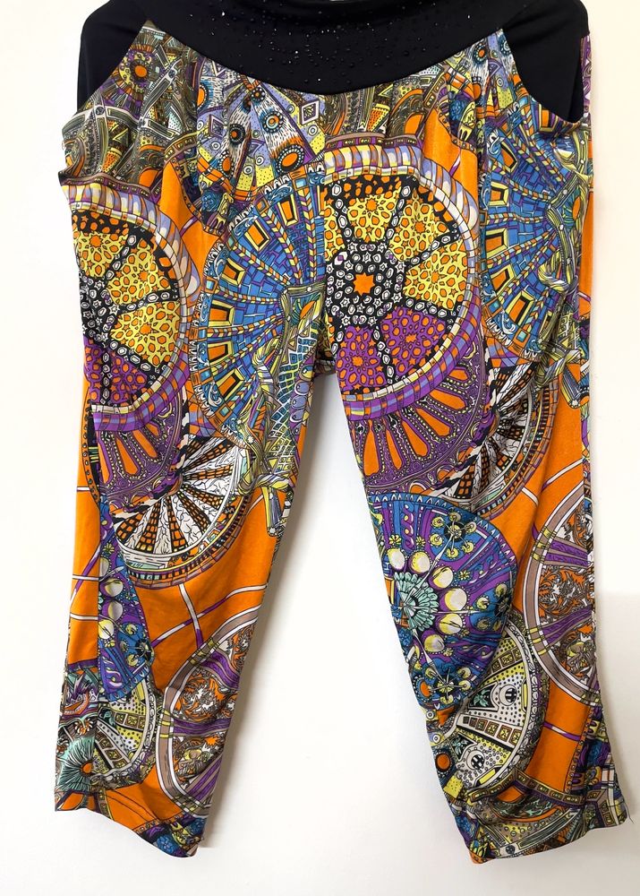 Multicolur Fashionable Capri