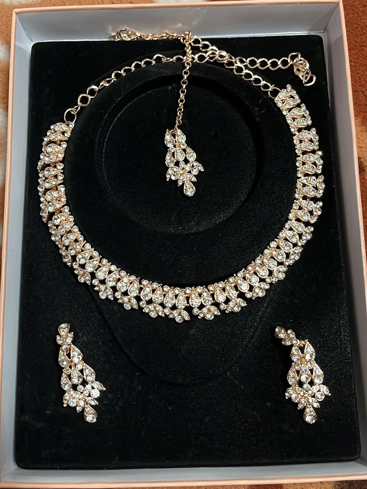 Necklace Set