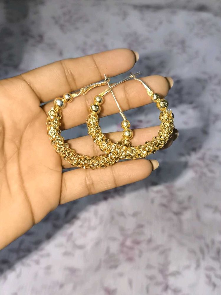 Gold Ring Earing