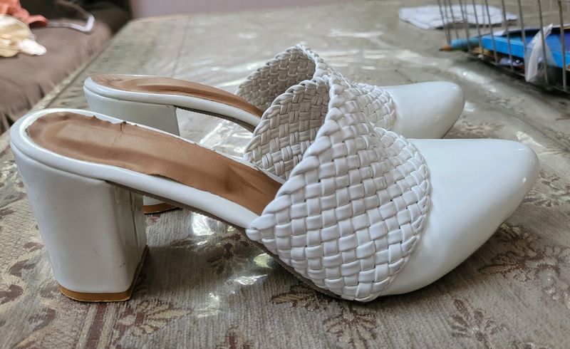 Fancy White Heels  Woman Shoe Sandal