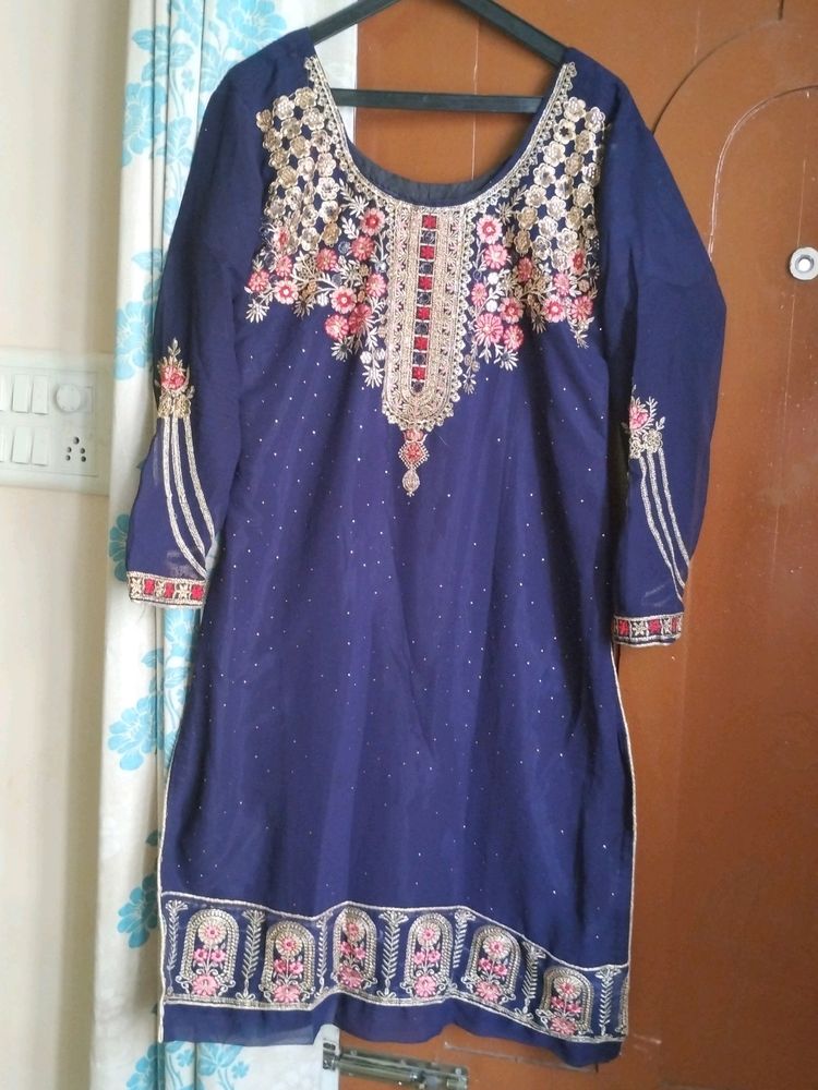 Kurta Set With Dupatta