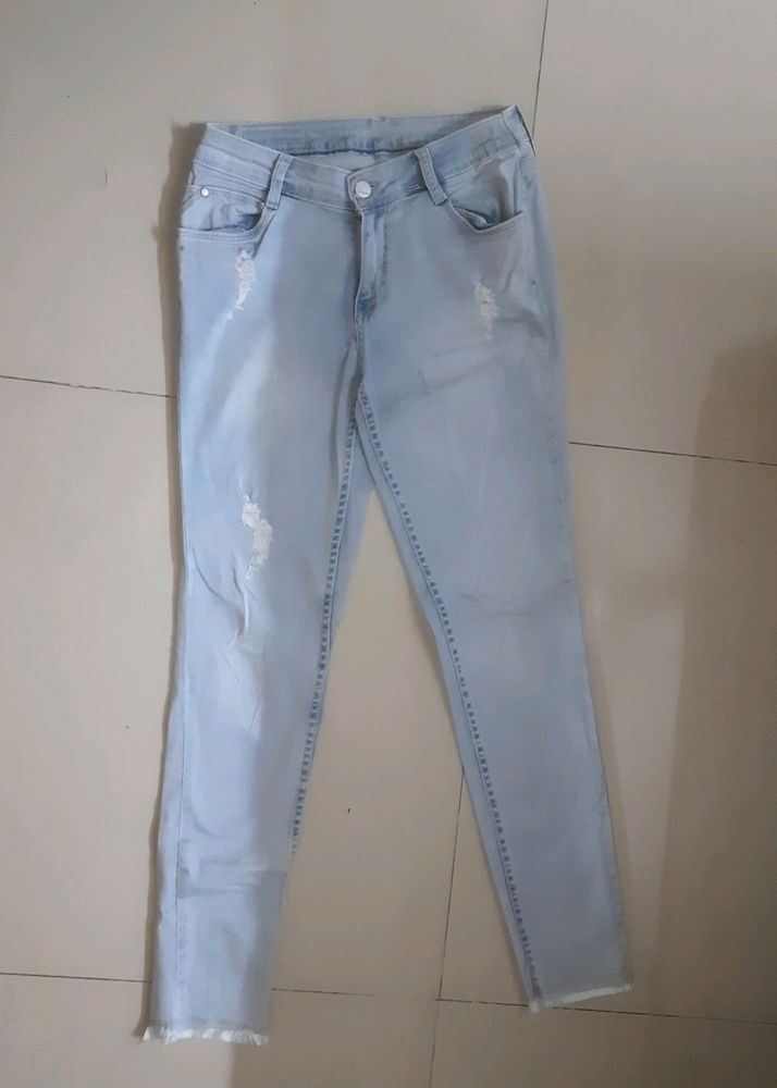 Slim Fit Mid Rise Jeans From Kraus