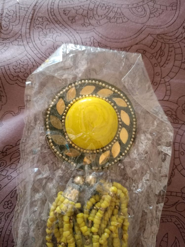 New Beautiful Yellow Necklace