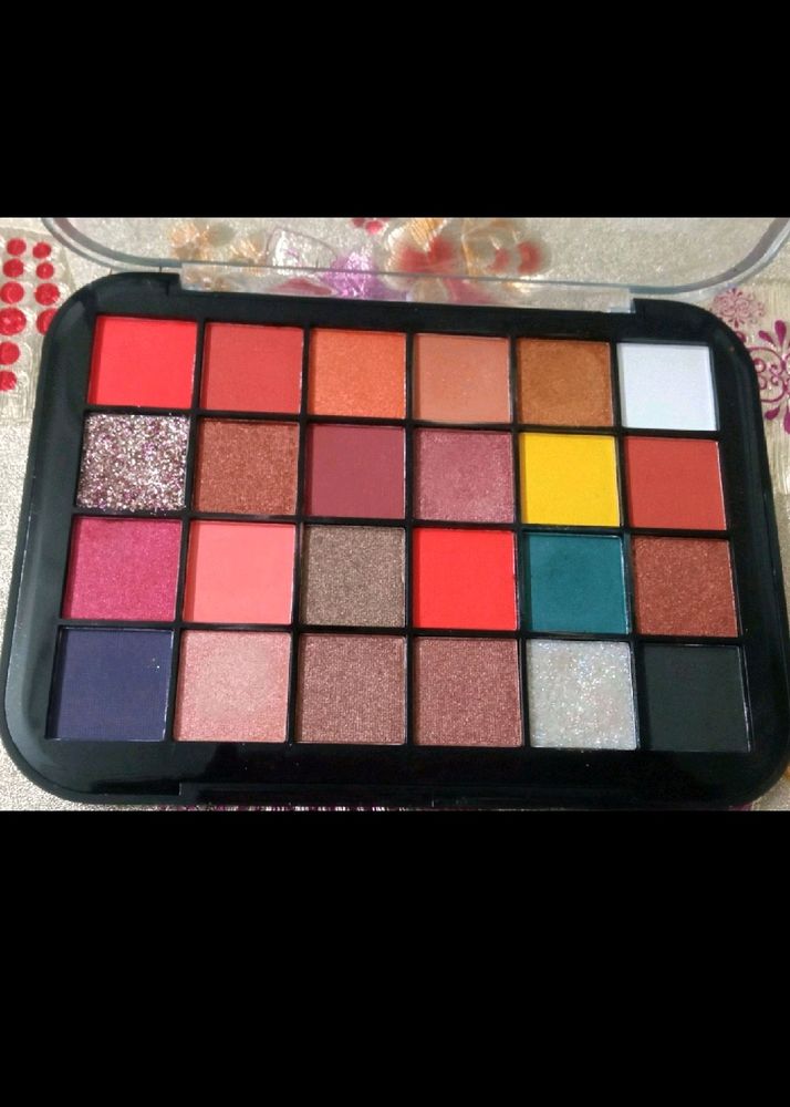 Eyeshadow Pelet