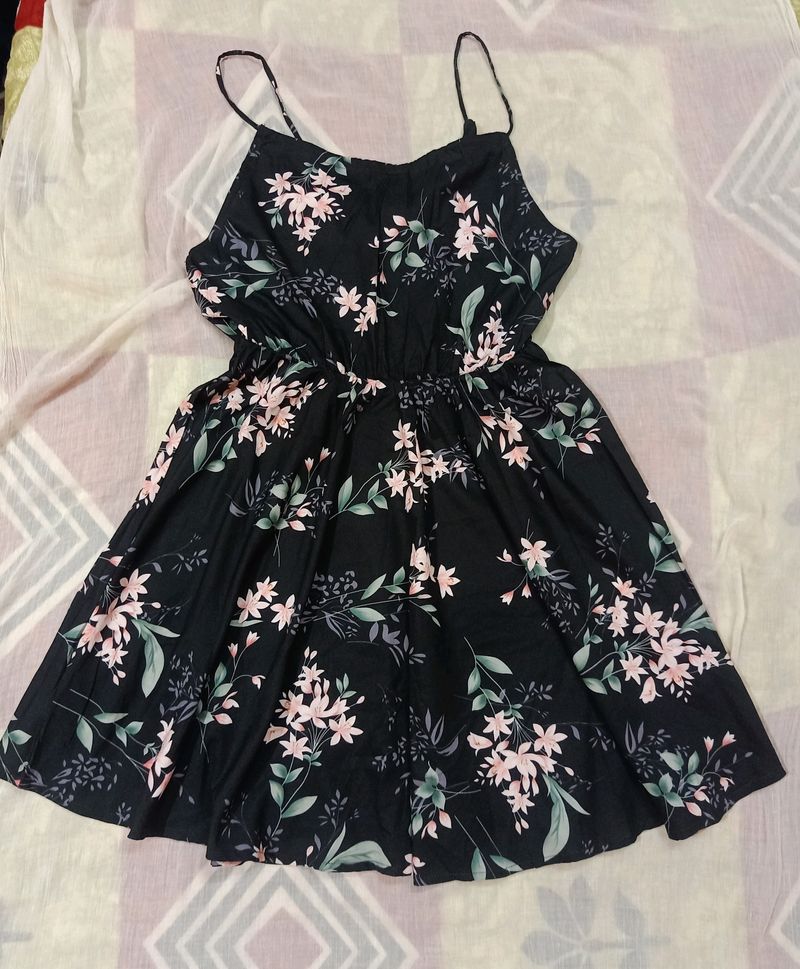 Women Black & Pink Floral Dress