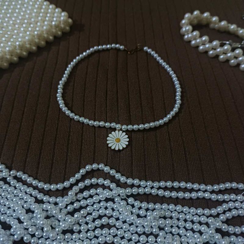 Pearl Flower Necklace